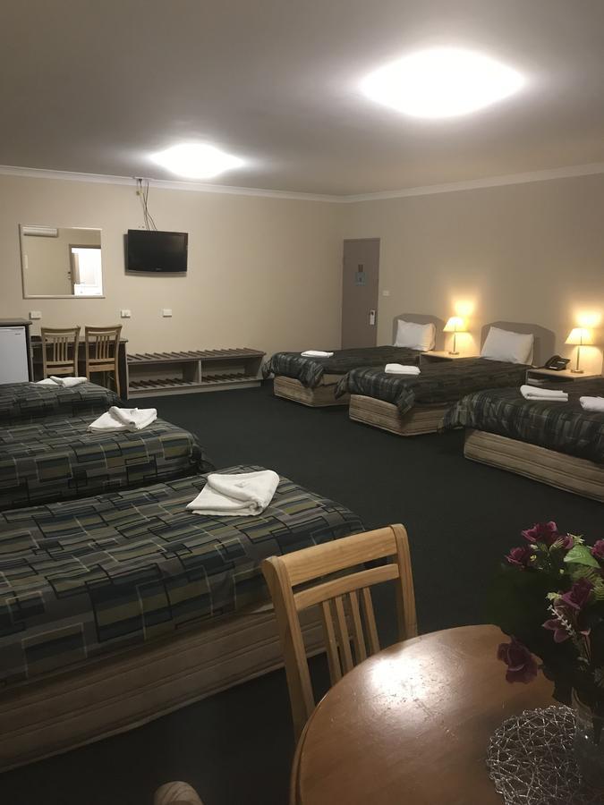 The Bakehouse Motel Goulburn Εξωτερικό φωτογραφία