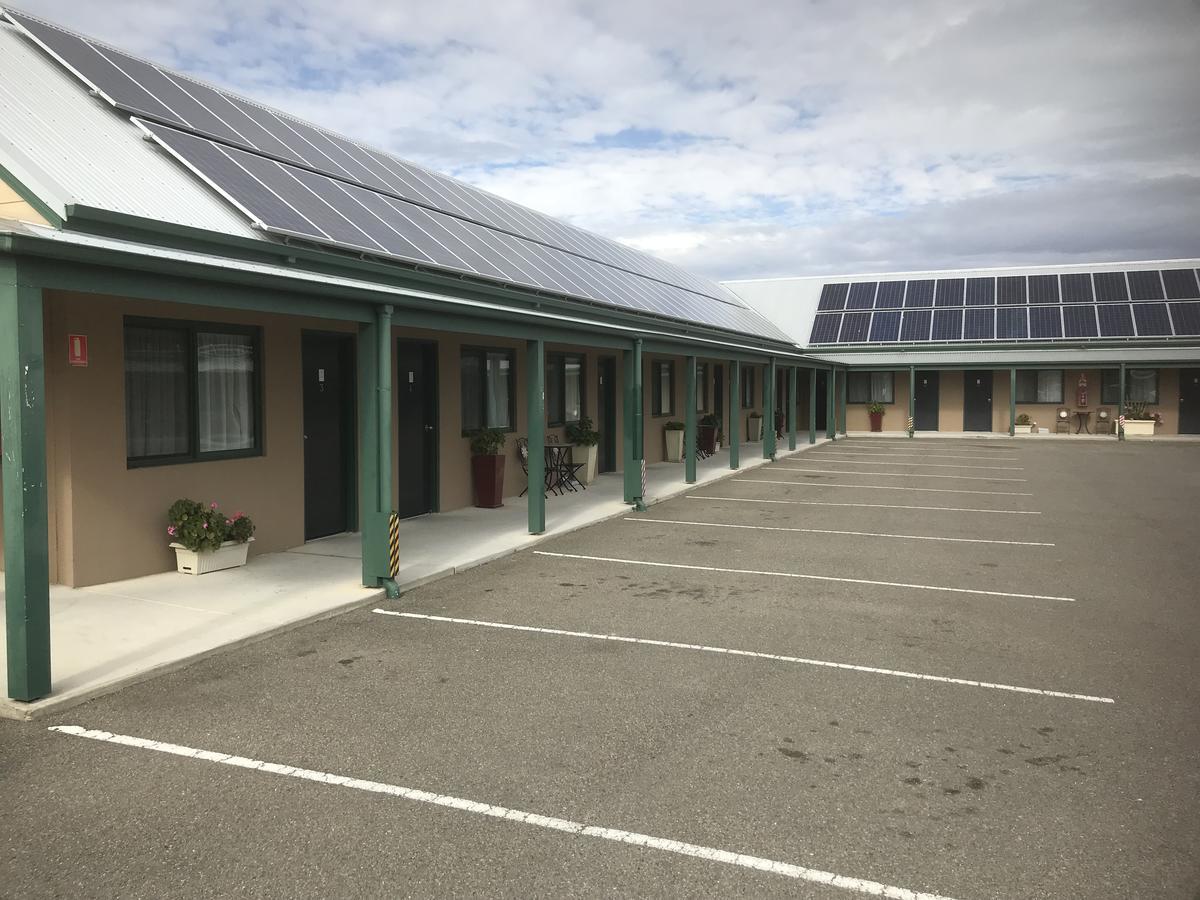 The Bakehouse Motel Goulburn Εξωτερικό φωτογραφία